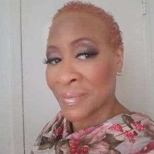 Meet your Posher, Sybil